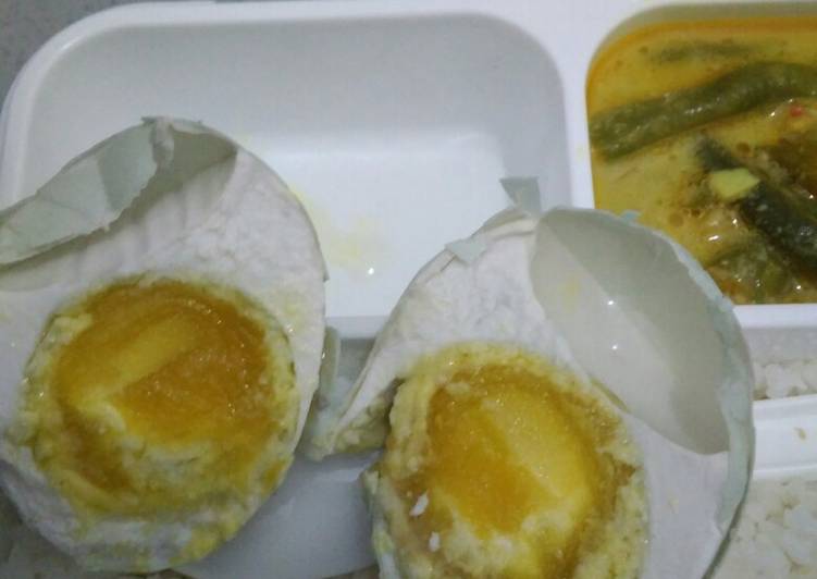 Resep Telur Asin (Telur Bebek/ayam), Enak