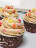 Vanilla Muffins with Strawberry Cream Cheese Sauce