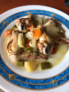 Una foto de Pollo “a la cerveza”