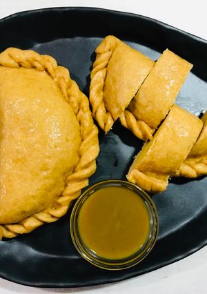 हिमाचली सिड्डू (Himachli siddu recipe in Hindi) रेसिपी मुख्य फोटो