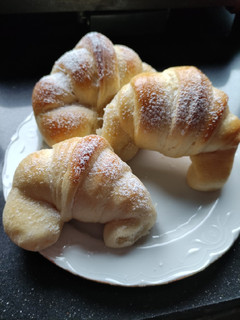 Una foto de Medialunas de brioche