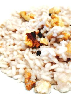 Foto di Risotto alle noci e crema di parmigiano