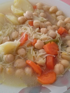 Una foto de Cocido de verduras sencillo