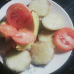 A picture of Sweet potatoes avocado snack.