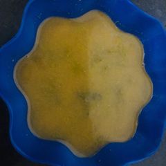 A picture of Horsegram curry with malabar leaves (kudu Saar).