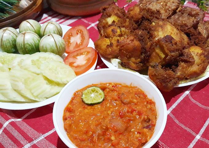 PECEL AYAM SAMBAL WIJEN 🍗