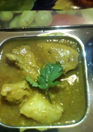 A picture of Chicken curry.