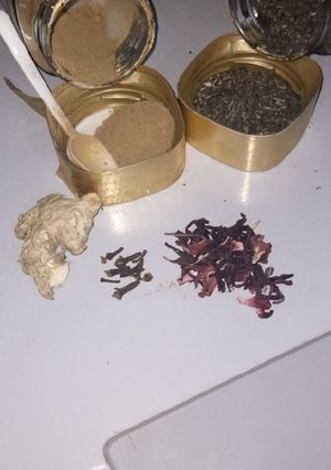 A picture of Black hibiscus tea(zobo tea).