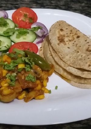A picture of Mushroom,sweetcorn, paneer n capsicum#authors marathon.