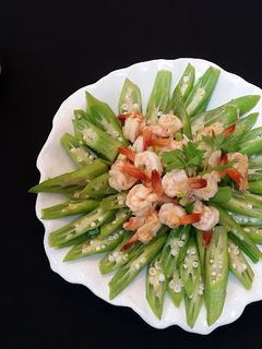 Hình của món Đậu bắp xào tôm.