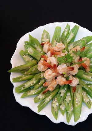 Hình của món Đậu bắp xào tôm.
