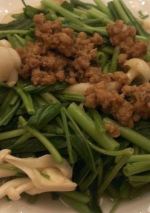 [好菇多多] 雪菇清燙空心菜 的食譜成品照片