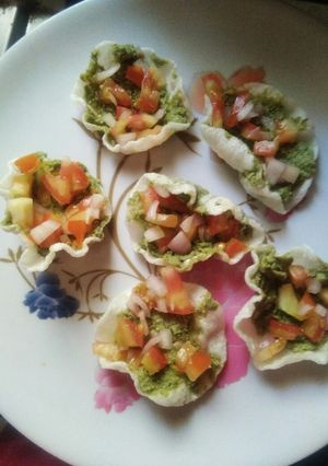 મસાલા પાપડ (Masala Papad Recipe In Gujarati) રેસીપી મુખ્ય ફોટો