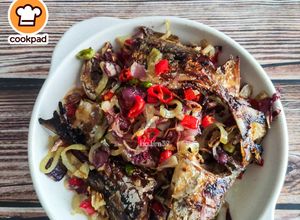 Gambar Ikan Rebus Goreng Cili Bawang