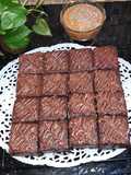 Swedish Chocolate Cake (Kladdkaka)
