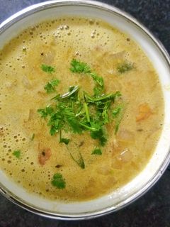 ஈசி ஸ்பைசி குருமா (Easy spicy kuruma recipe in tamil) செய்முறை முக்கிய புகைப்படம்