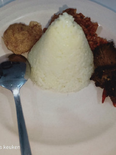 Foto resep Nasi uduk yummy magic com