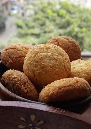A picture of Coconut cookies.