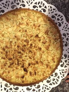 Una foto de Tarta de manzana y pastelera