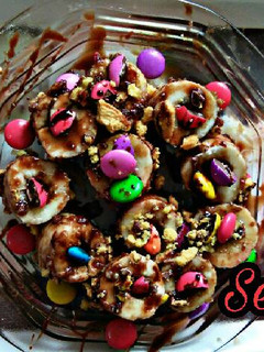 A picture of 🍌crunchy choco banana 🍫🍫.