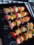 Brochettes mixtos con vegetales