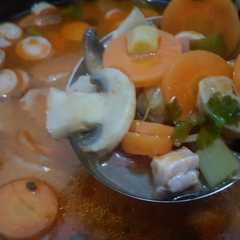 รูปของ Sup merah surabaya