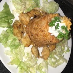 A picture of Mexican chicken & rice.