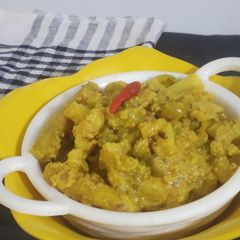 A picture of Kundru Poppyseed Malai Sabzi.