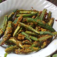 A picture of Fried Bhindi (Okra).