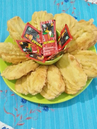 Langkah Gampang Membuat Resep Pisang goreng pontianak yang Uenak Anti Ribet, Mantap Sekali