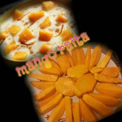 A picture of Mango raita.
