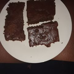 A picture of Banana bread with cocoa.