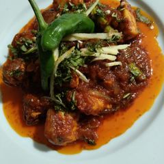 Chicken handi karahi A picture of Chicken handi karahi.
