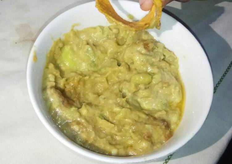Guacamole saus alpukat