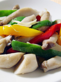 【厚生廚房】雙椒炒杏鮑菇 的食譜成品照片