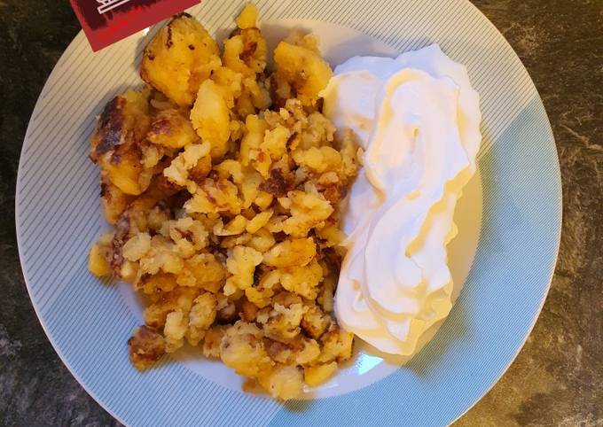 Heutiges Frühstück Kaiserschmarrn Hawaiart mit Schlagobers 😋