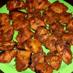 A picture of Chicken tikka.