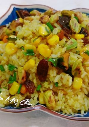 Hình của món Cơm chiên chay thập cẩm.