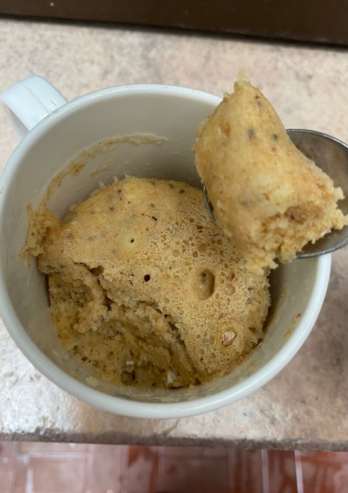 Una foto de Mug cake - torta en taza de limón