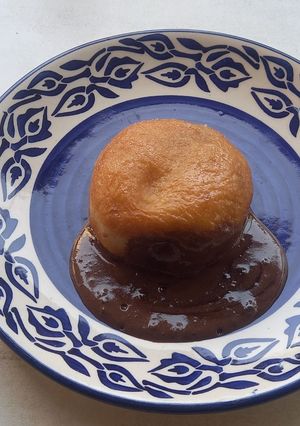 A picture of Eggless Chocolate Bomboloni.