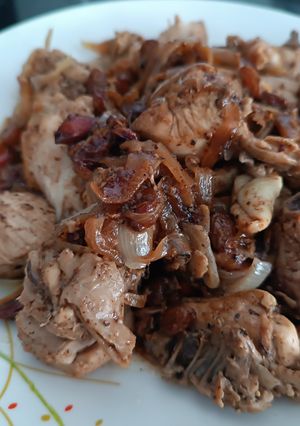 Una foto de Pollo al ras el hanout