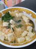 Bihun Instan Asam Pedas + Udang Tahu Caisin