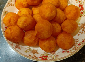 A picture of Deep fried sweet potato(Timus) Indonesia traditional snacks.