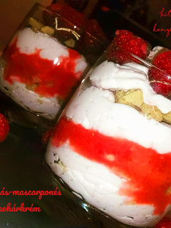 Málnás-mascarponés pohárkrém 🍨 - cukormentes recept fotója