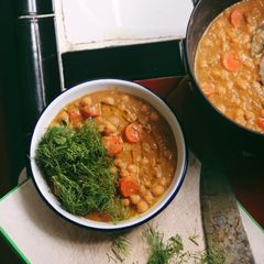 A picture of Revithia aka Greek Chickpea Stew (vegan).