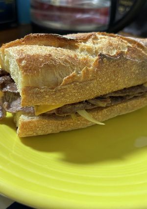 A picture of Italian Beef Sandwich.