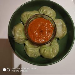 A picture of Momos.
