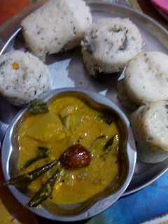 காஞ்சிபுரம் இட்லி செய்முறை முக்கிய புகைப்படம்