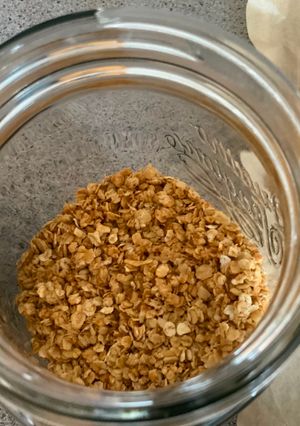 Egyszerű házi granola recept fotója