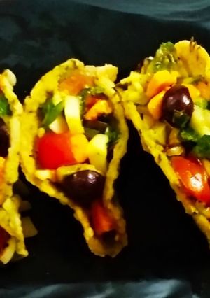 A picture of Mix fruit Taco.